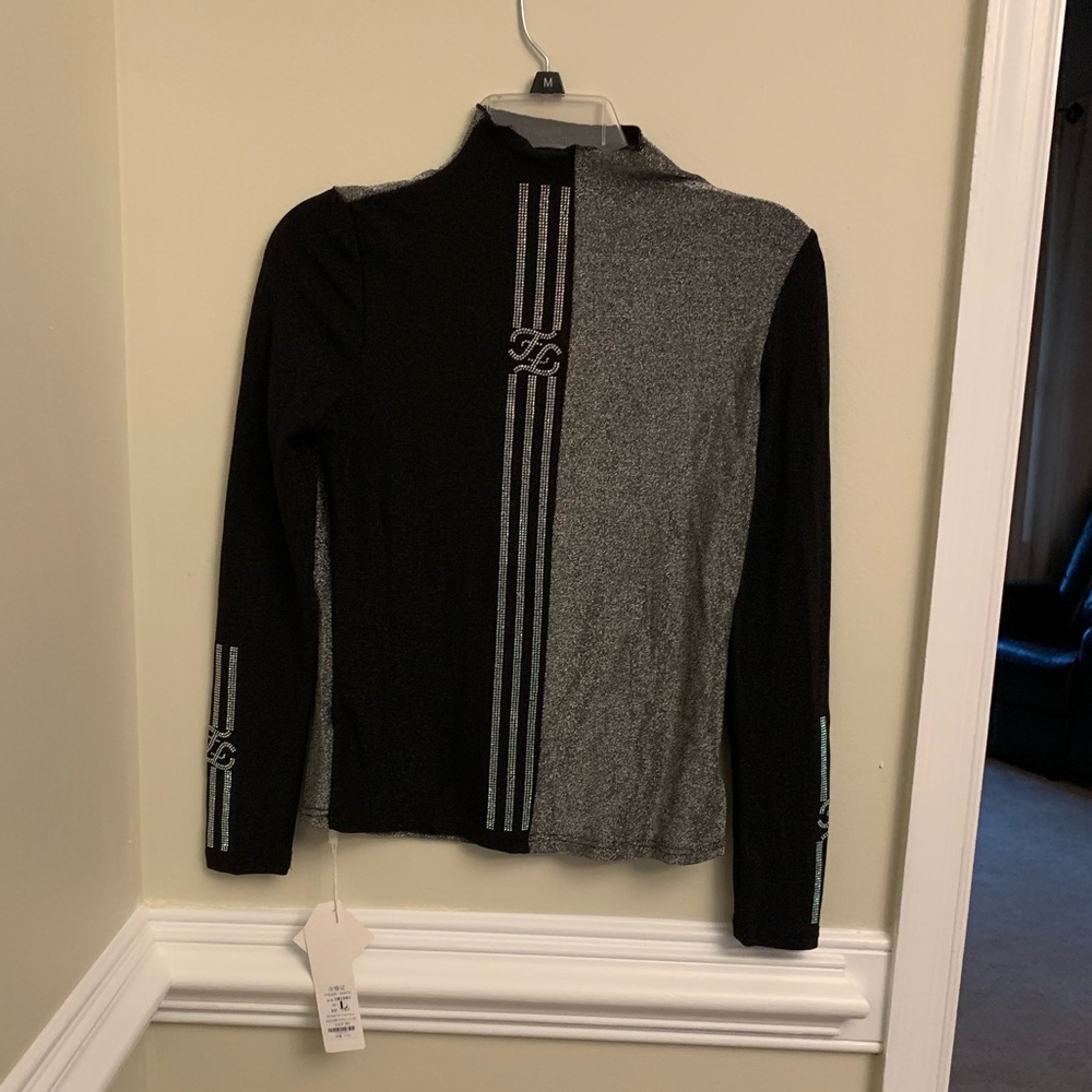 Dazzling shirt
